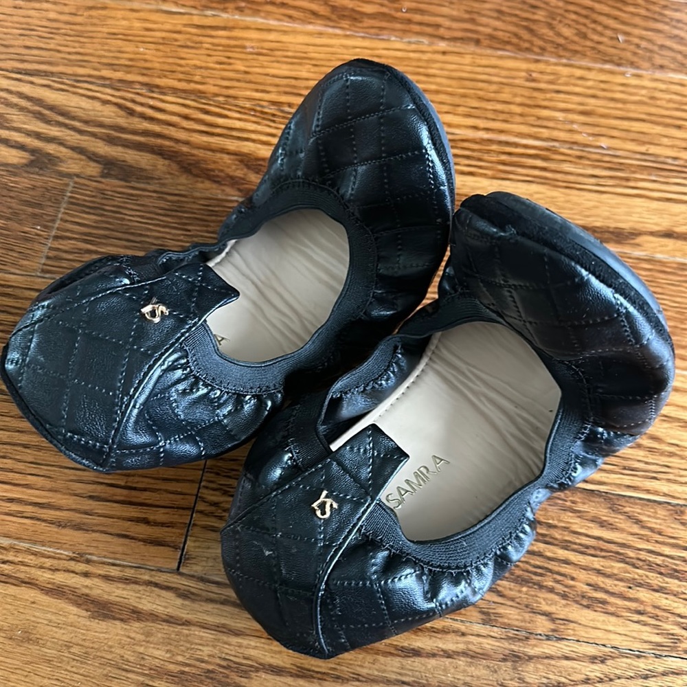 Yosi Samara Black Foldable Flats